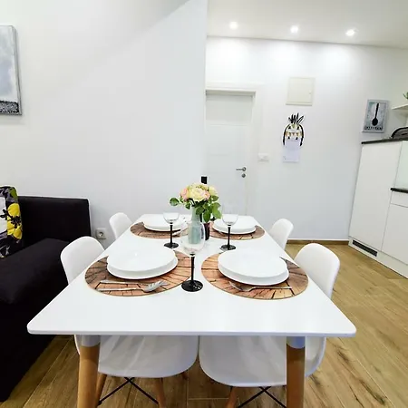 Appartement Lipo Je *