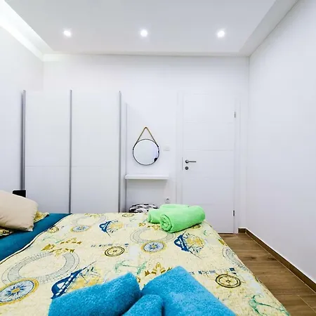 Lipo Je Zadar