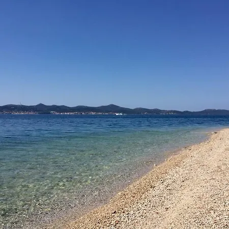 Lipo Je *